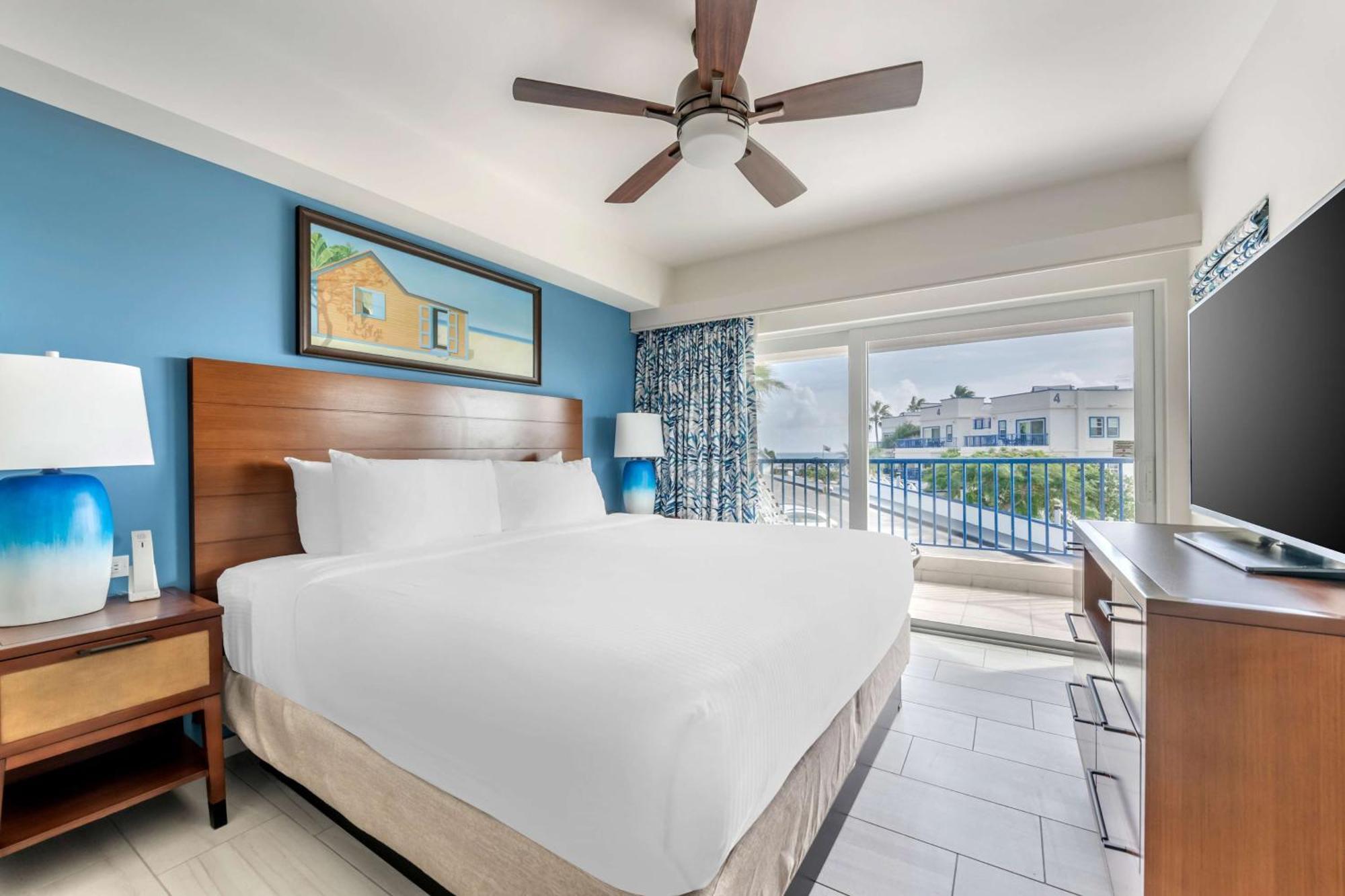 Hilton Vacation Club Flamingo Beach Sint Maarten Pelican Key Exterior photo