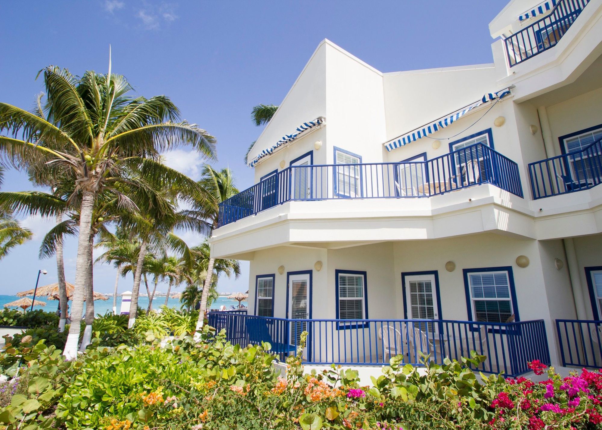 Hilton Vacation Club Flamingo Beach Sint Maarten Pelican Key Exterior photo