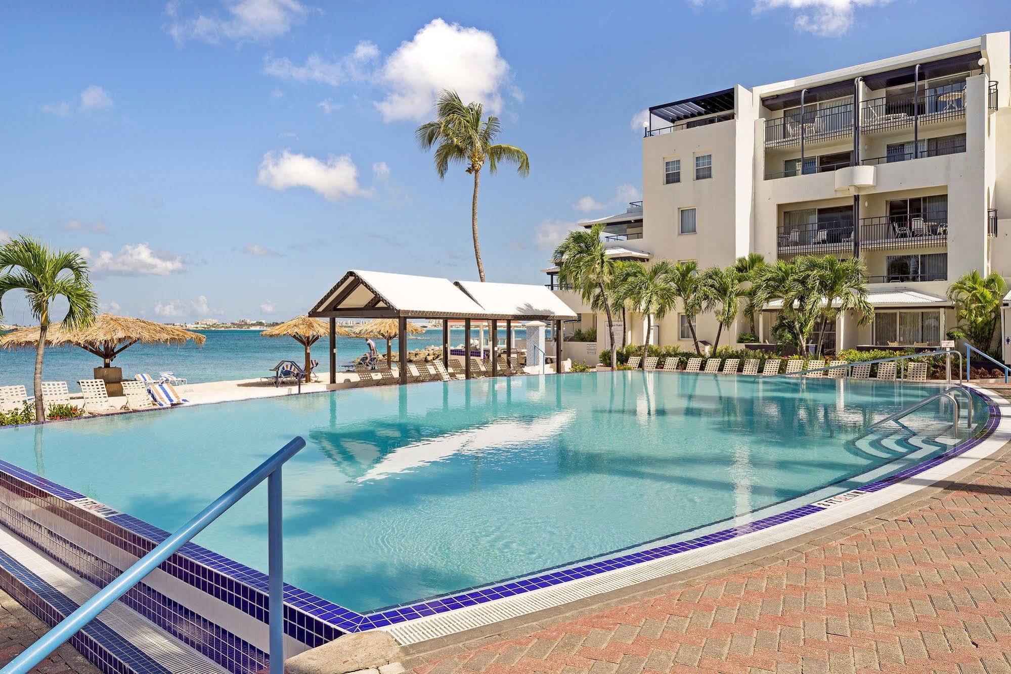 Hilton Vacation Club Flamingo Beach Sint Maarten Pelican Key Exterior photo